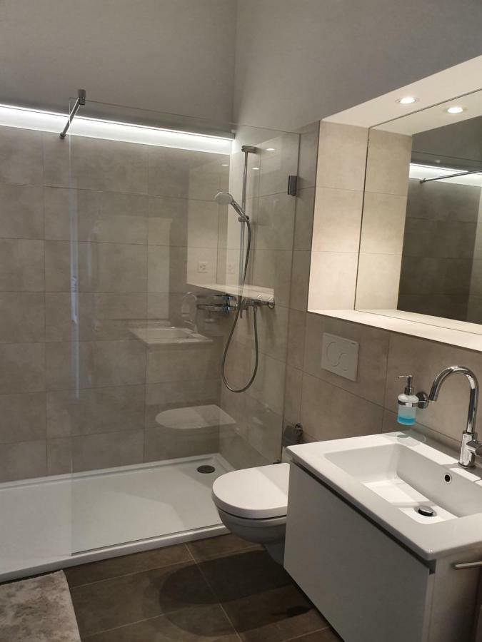 Wohnstation Apartment Subingen Luaran gambar